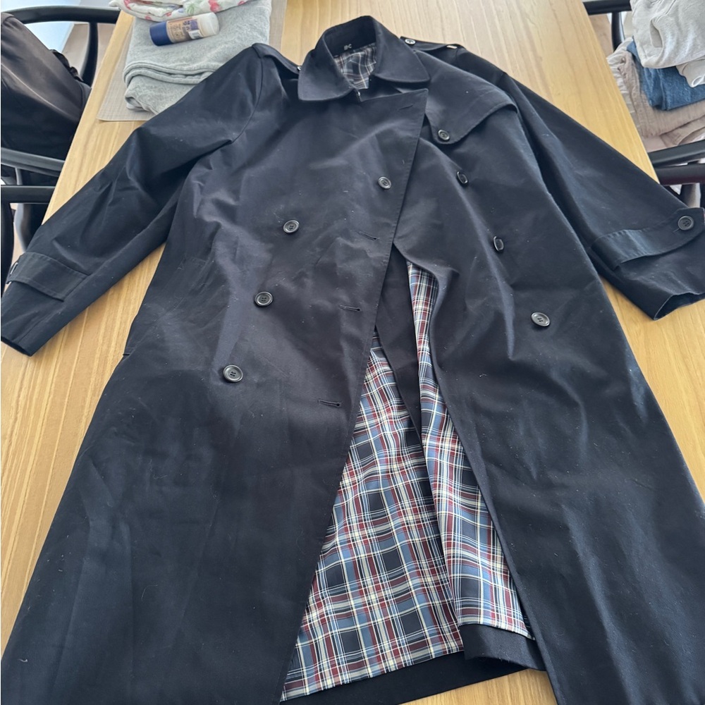 Uniqlo navy trench coat size M white plaid lining